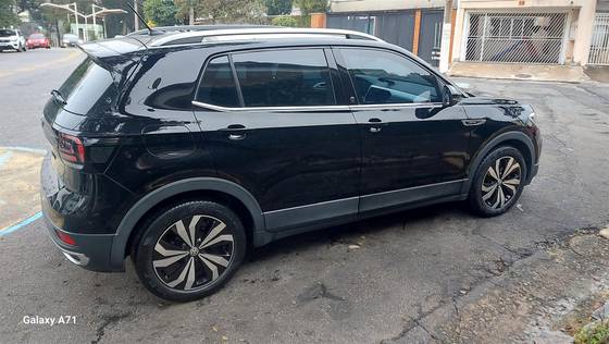 VOLKSWAGEN T-CROSS 1.4 250 TSI TOTAL FLEX HIGHLINE AUTOMÁTICO VOLKSWAGEN T-CROSS 1.4 250 TSI TOTAL FLEX HIGHLINE AUTOMÁTICO
